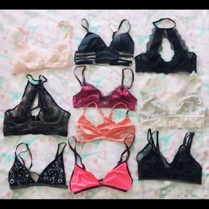 10 Brand new Victoria’s Secret size S bralettes